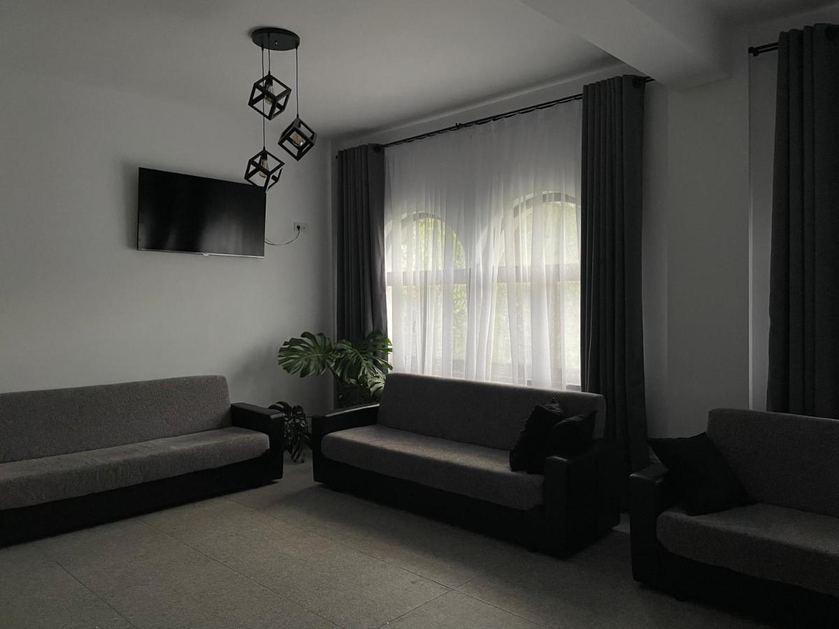 Din Natura Varbilau Ngoại thất bức ảnh