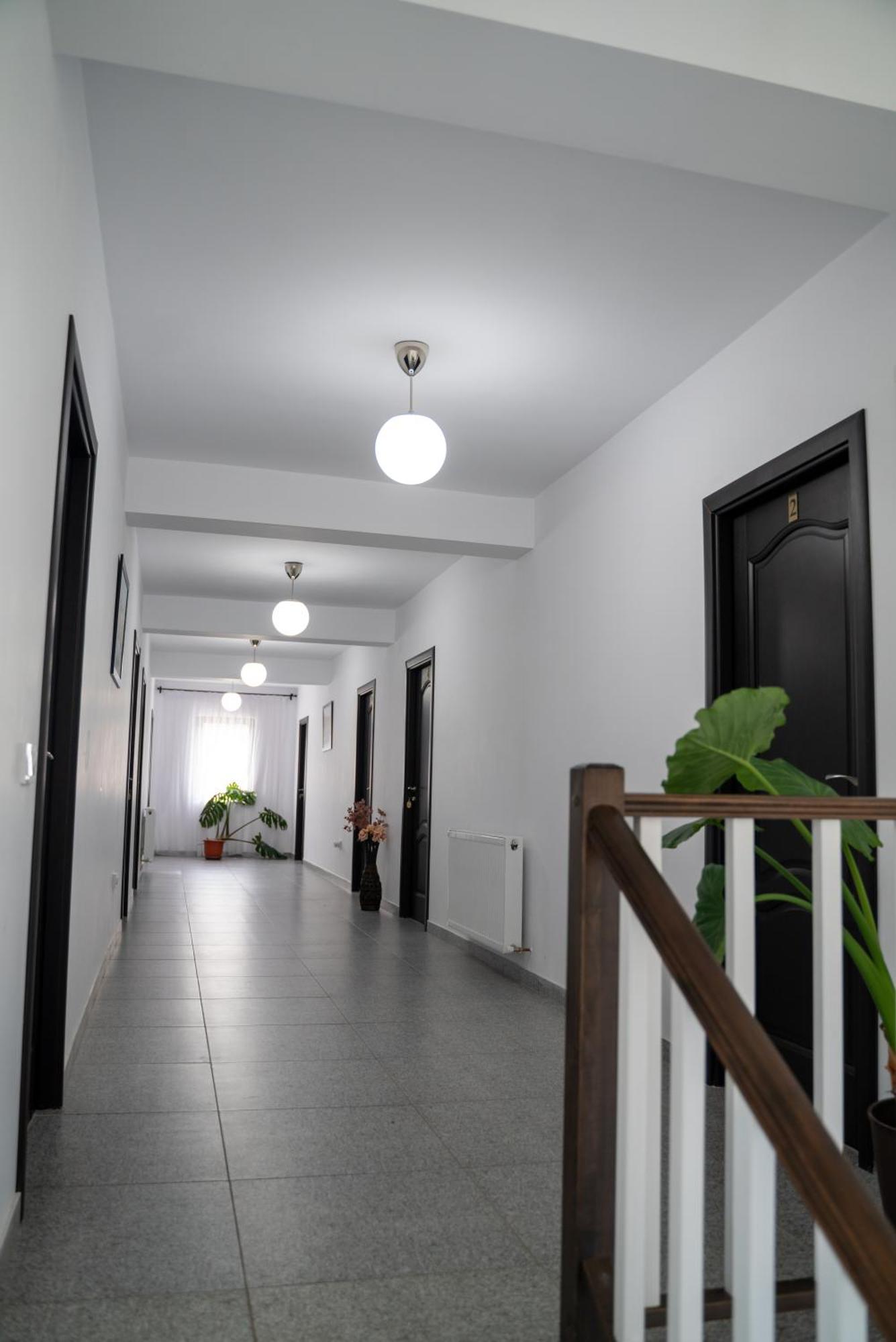 Din Natura Varbilau Ngoại thất bức ảnh