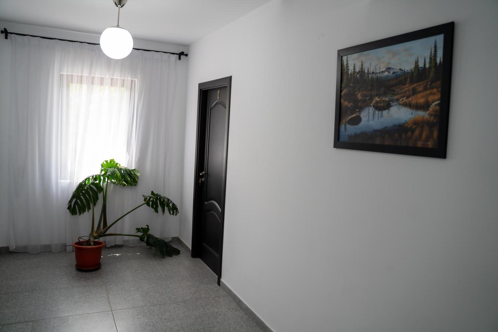 Din Natura Varbilau Ngoại thất bức ảnh